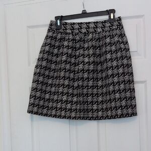 Crown & Ivy Black and White Mini Skirt